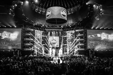 Meet the groups for ESL One Cologne! .